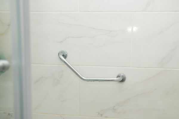 Cost of Mobility Shower Installation in Oconomowoc