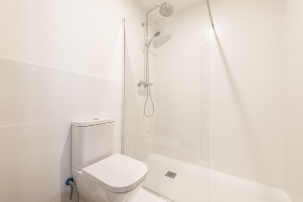 Porcelain Shower Installation